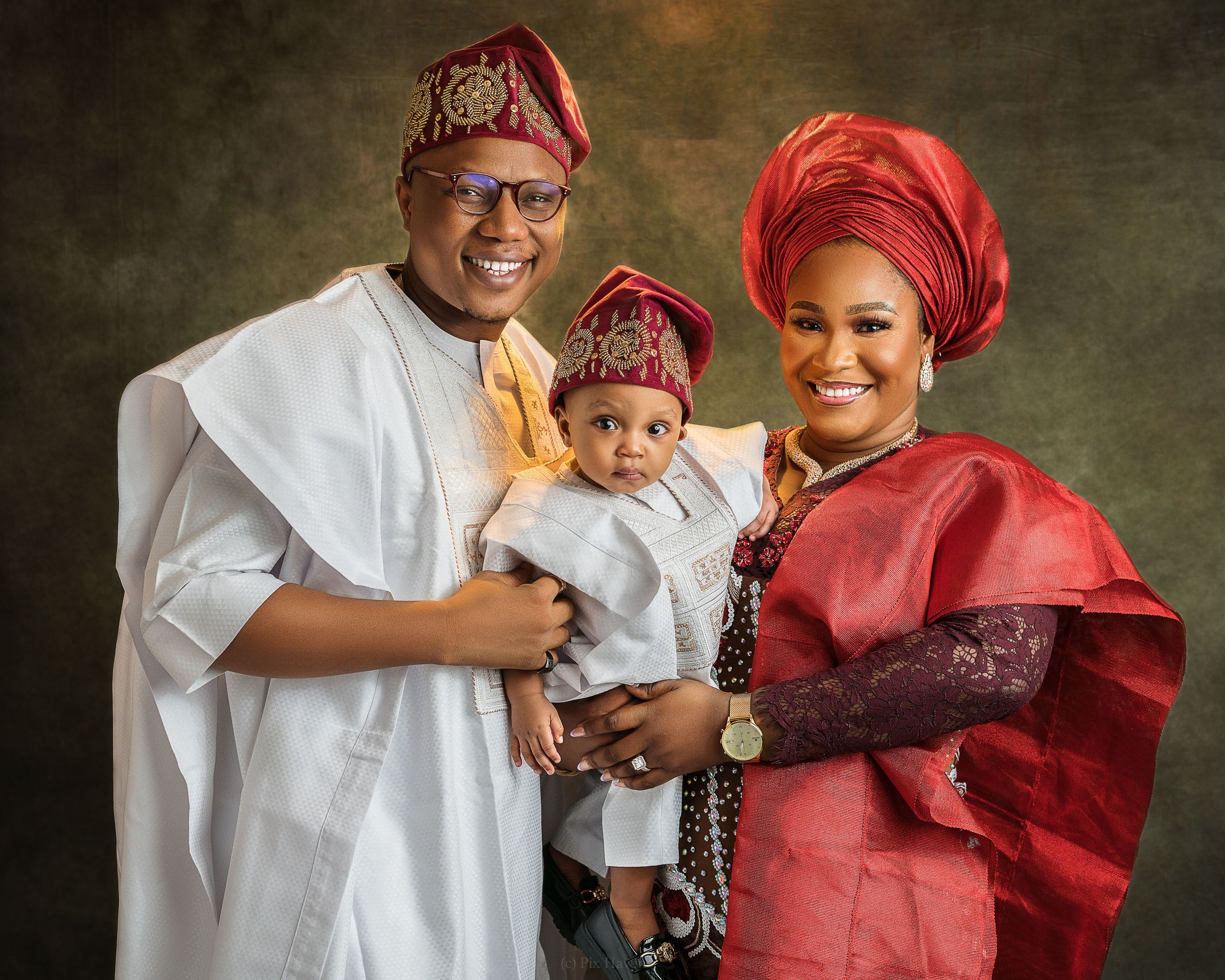 Family portraits by Pix Haven