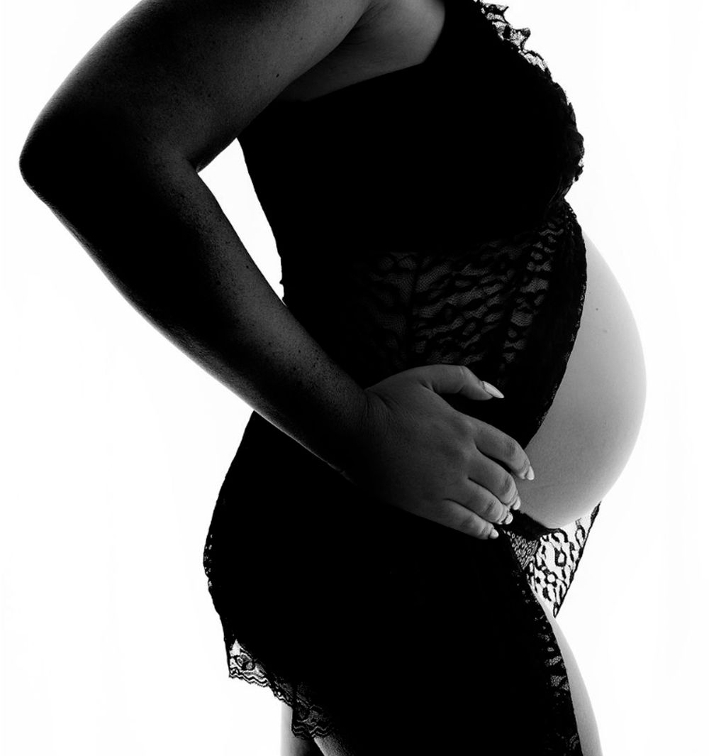 Maternity photoshoot baby bump in Selby