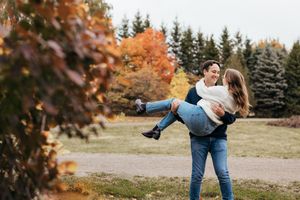 Romantic fall engagement session in public gardens in Halifax Nova Scotia, Maritime engagement photographer, couples photographer in Halifax