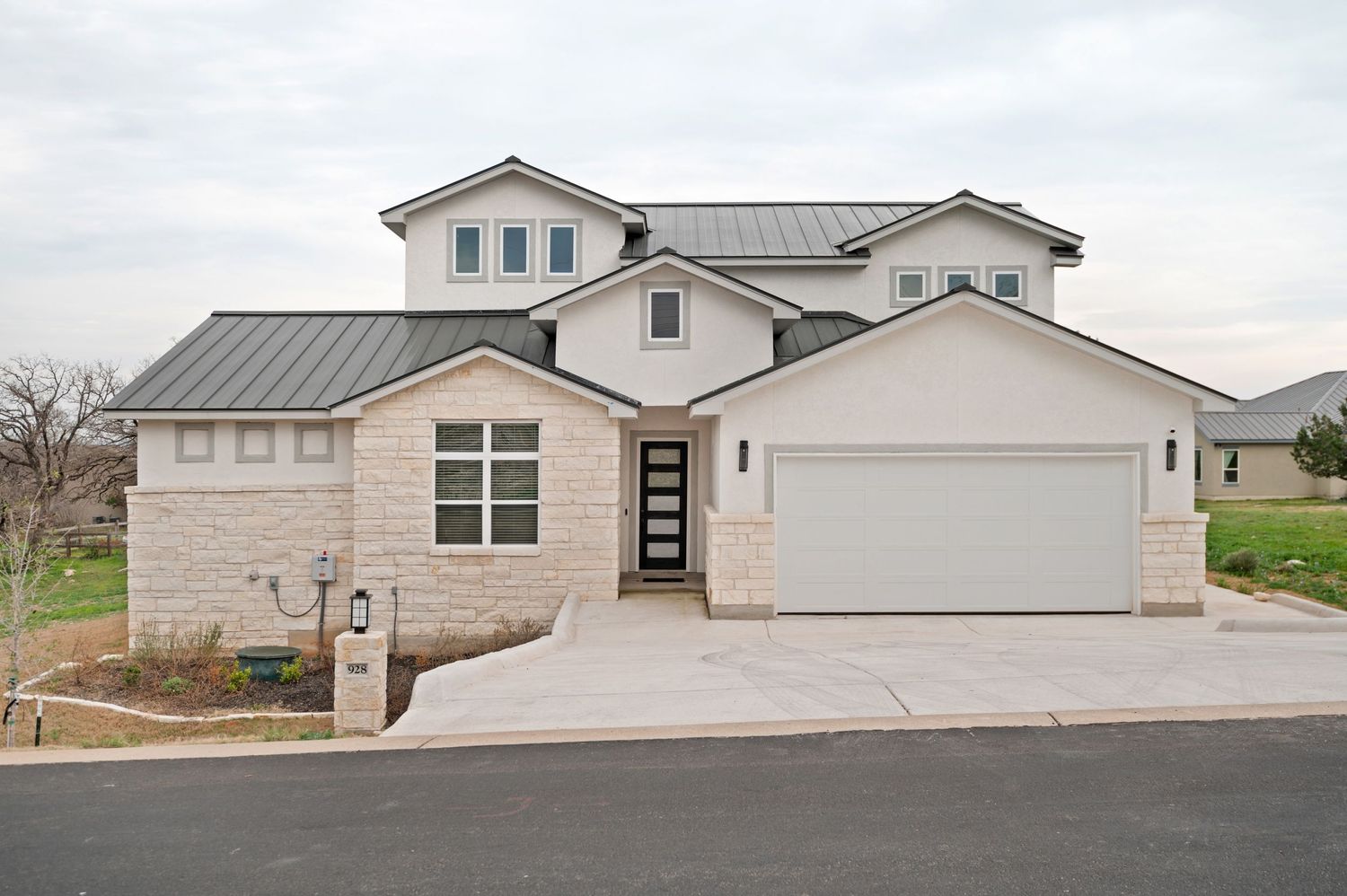 928 Broken Arrow, Horseshoe Bay real estate photo for short-term rental property