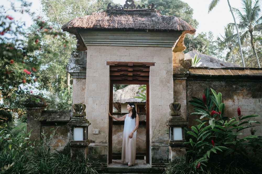 Professional solo photography session at Amandari Ubud Bali.
