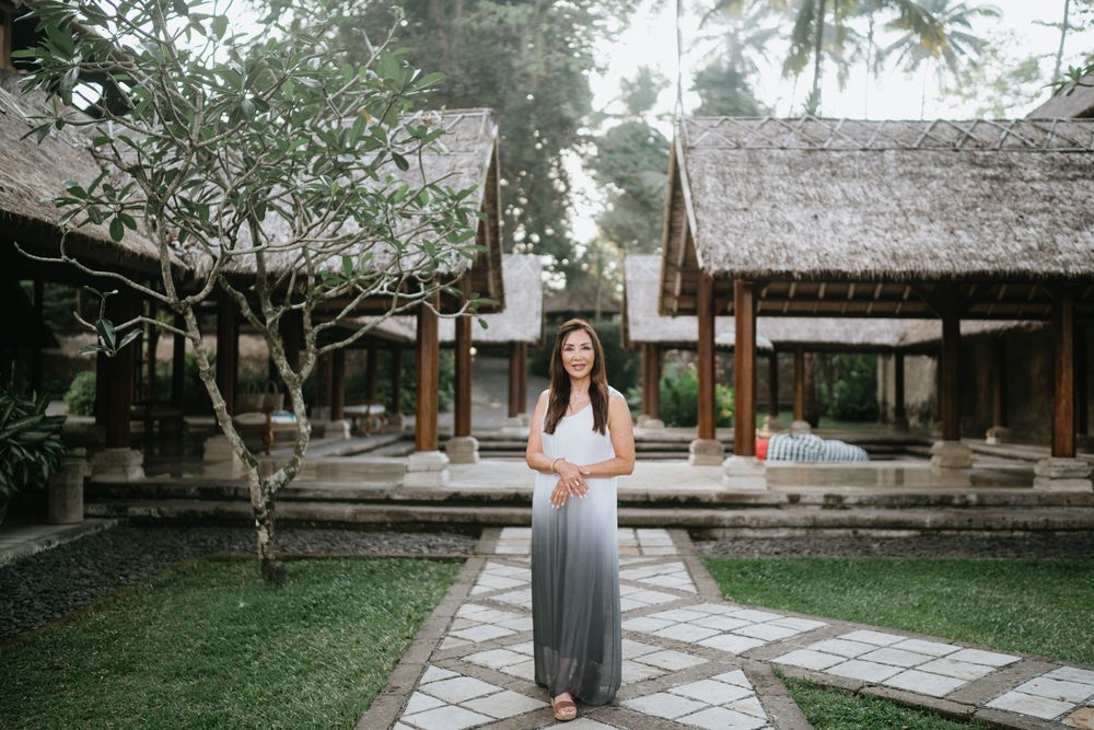 Professional solo photography session at Amandari Ubud Bali.