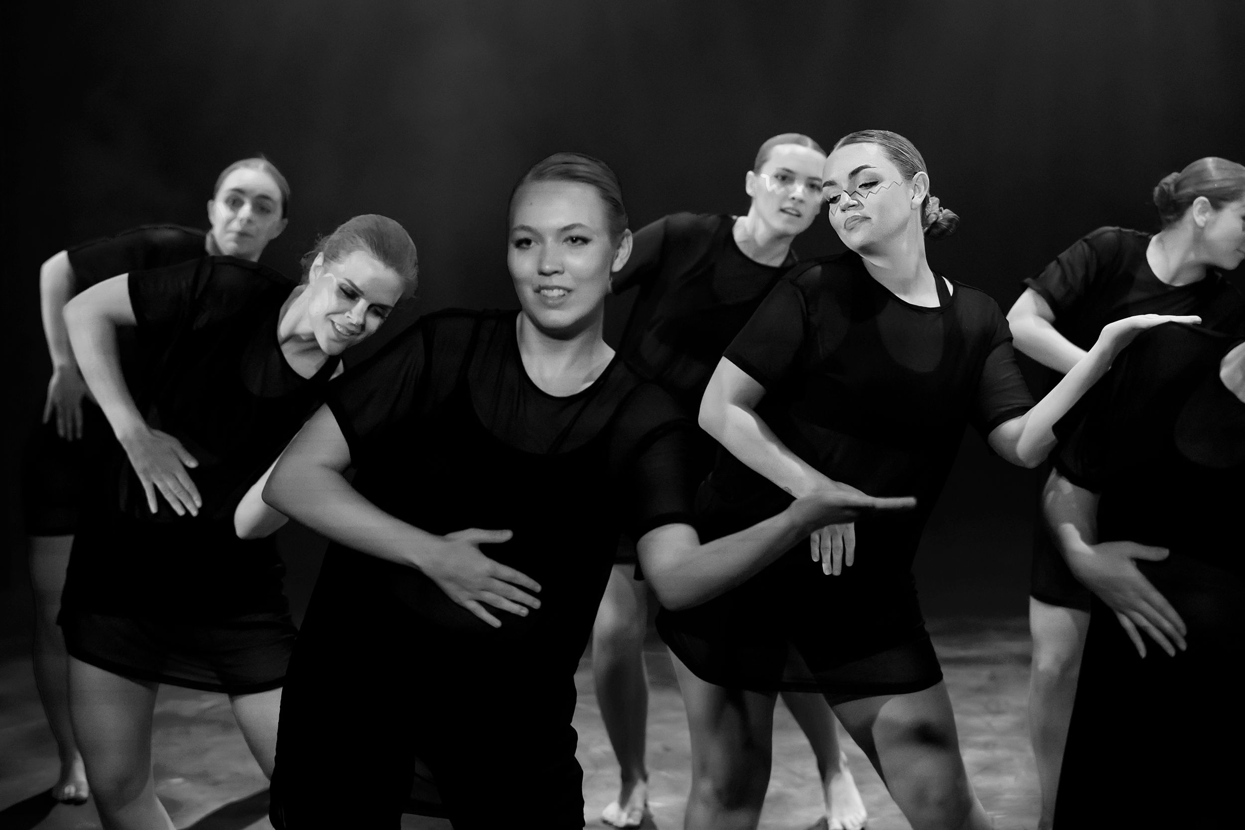 Dansdag i Karlstad på Arenan. Dansare från KAU Dansåret & Danspedagogiska året.