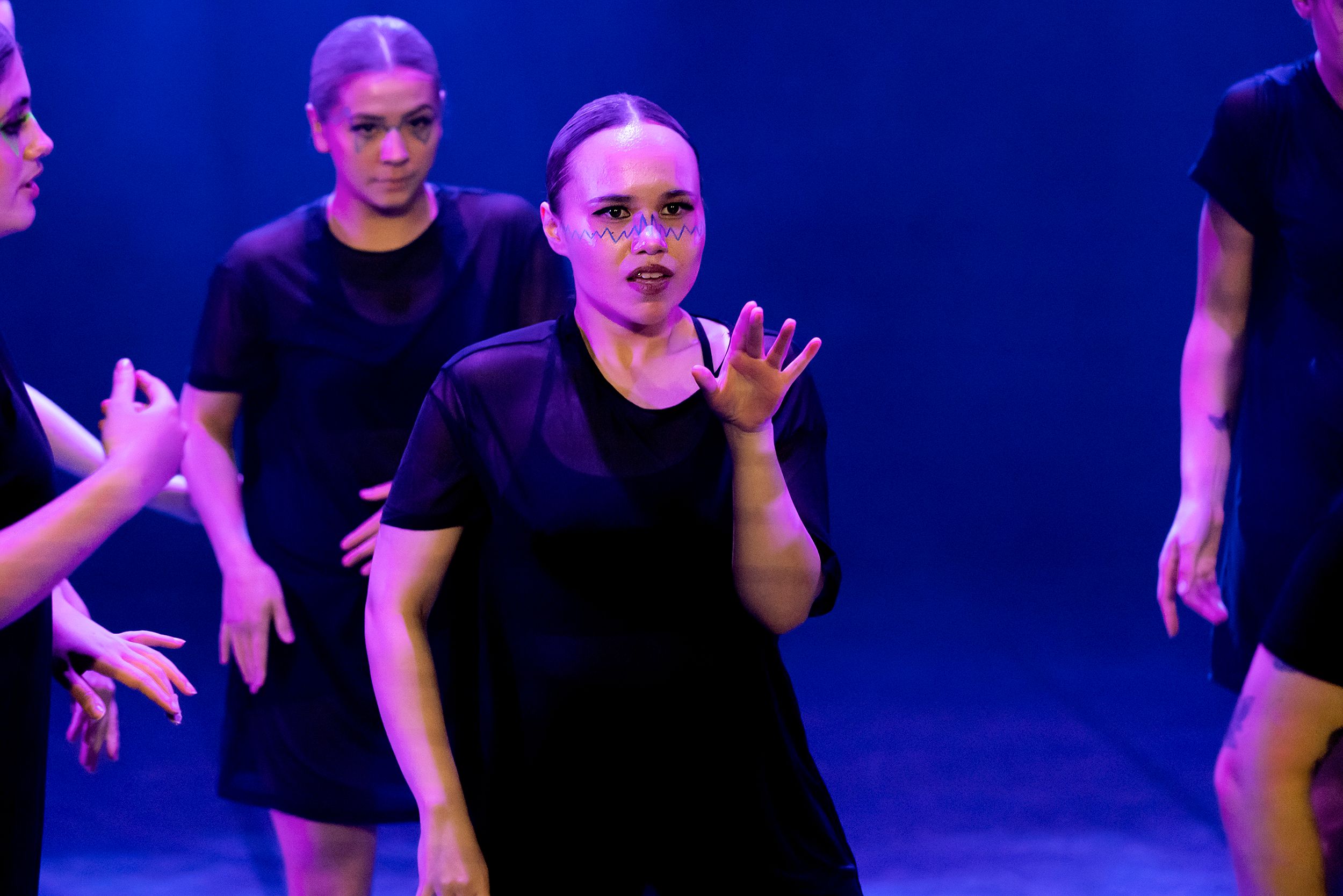 Dansdag i Karlstad på Arenan. Dansare från KAU Dansåret & Danspedagogiska året.