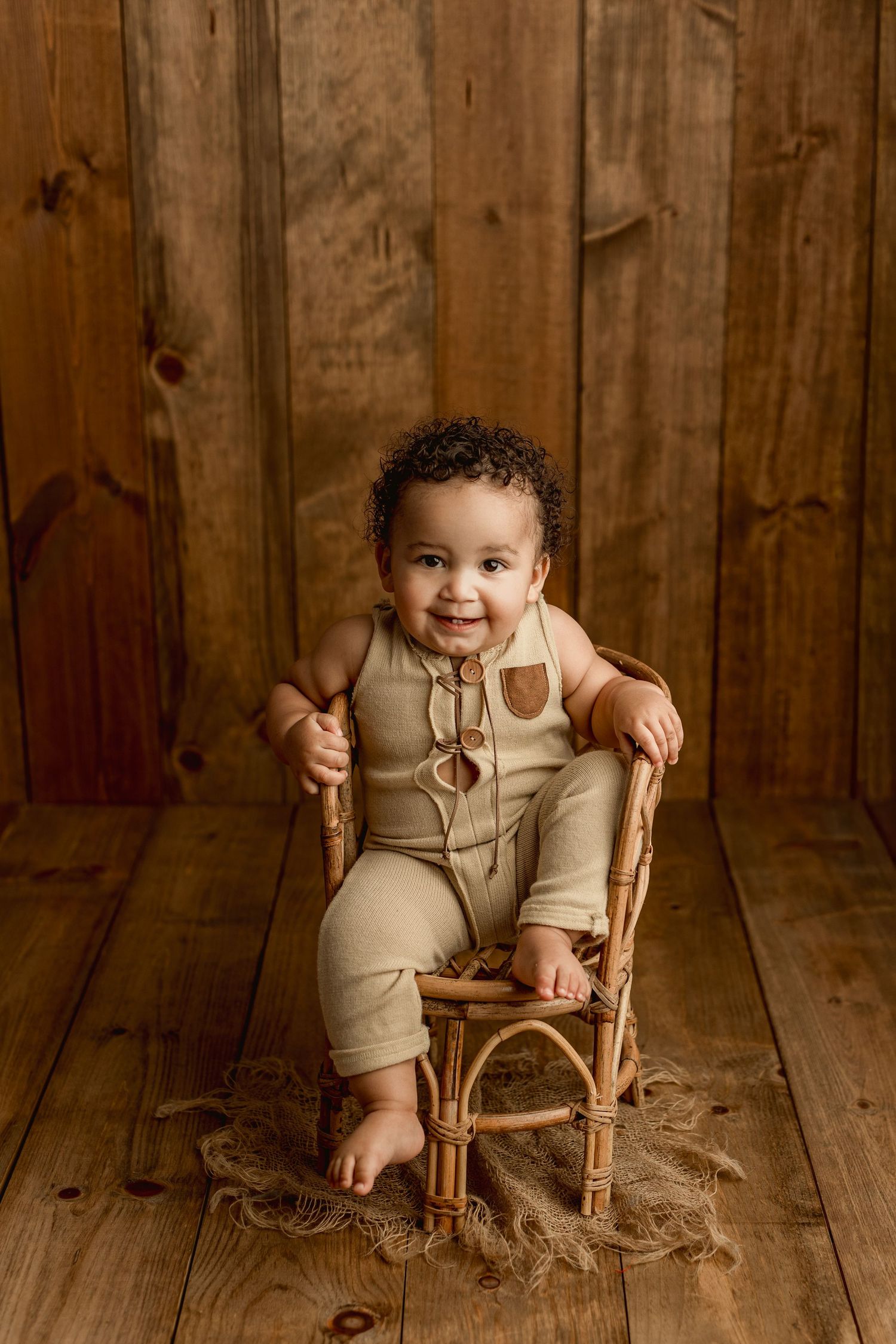 Wichita baby photographer, baby photography near me Wichita, baby portrait studio in Wichita, milestone portraits near me
