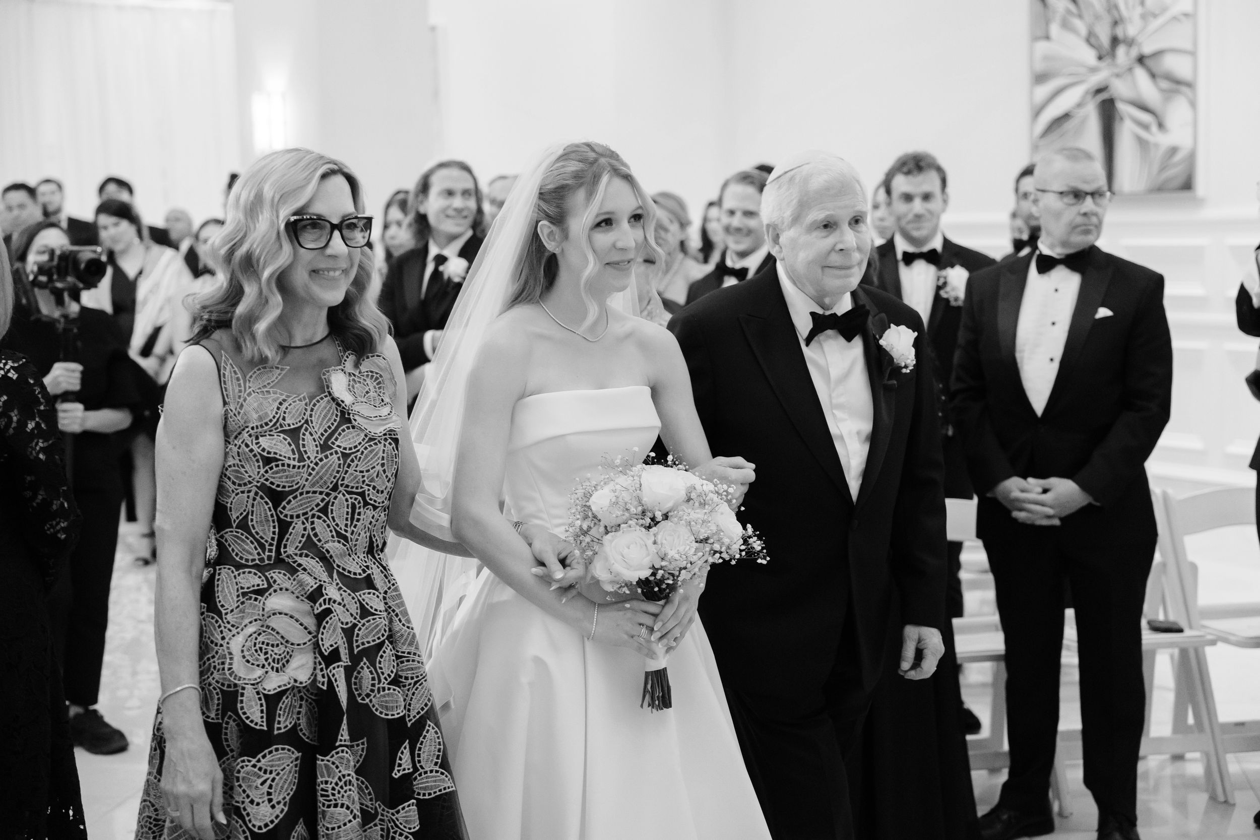 Wedding ceremony at BallenIsles Country Club in Palm Beach, Florida during a wedding photographed by Tom Forrest of Ohio.
