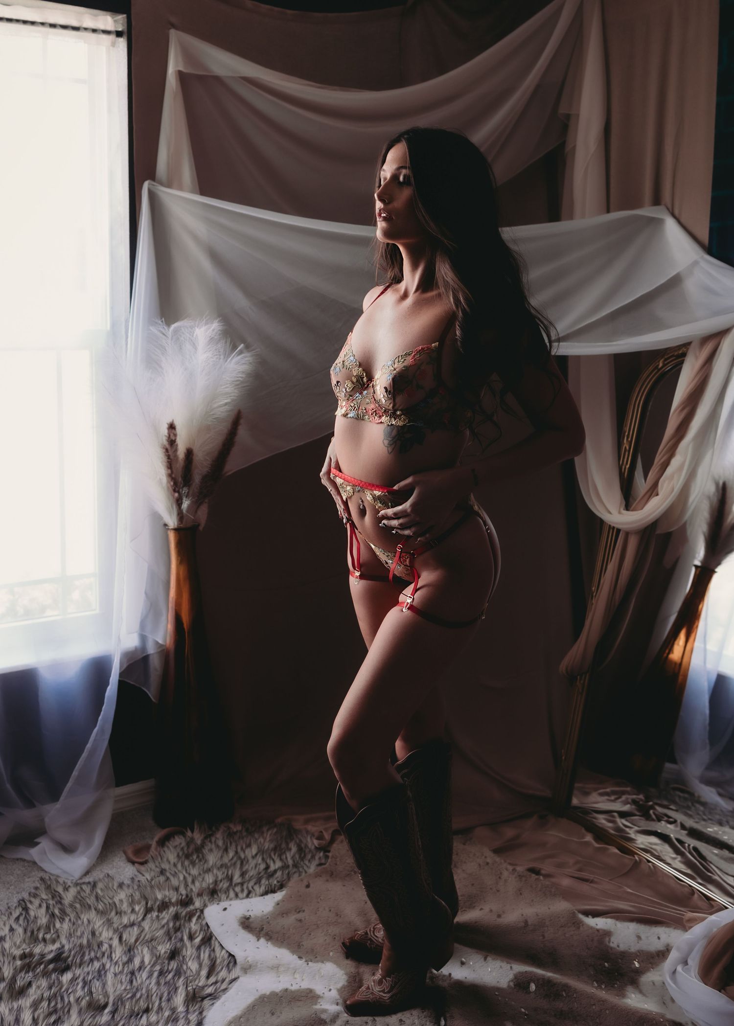 tarpon springs boudoir photographer, florida boudoir photographer, boudoir studio, bridal boudoir,