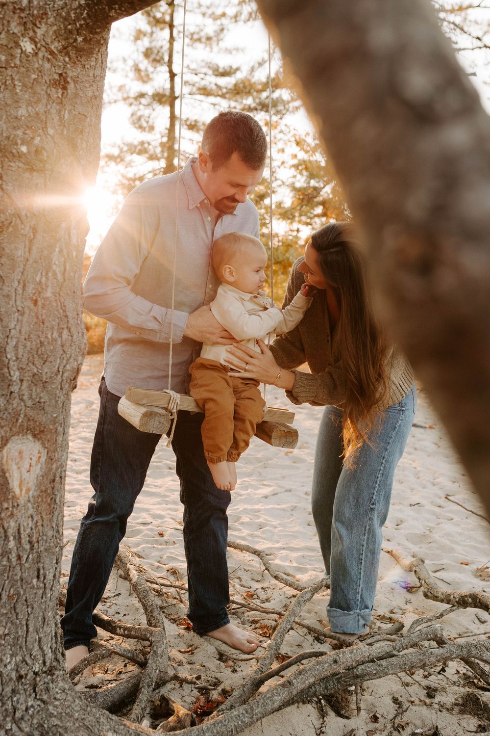 Family Photoshoot by Local Roots Photography.