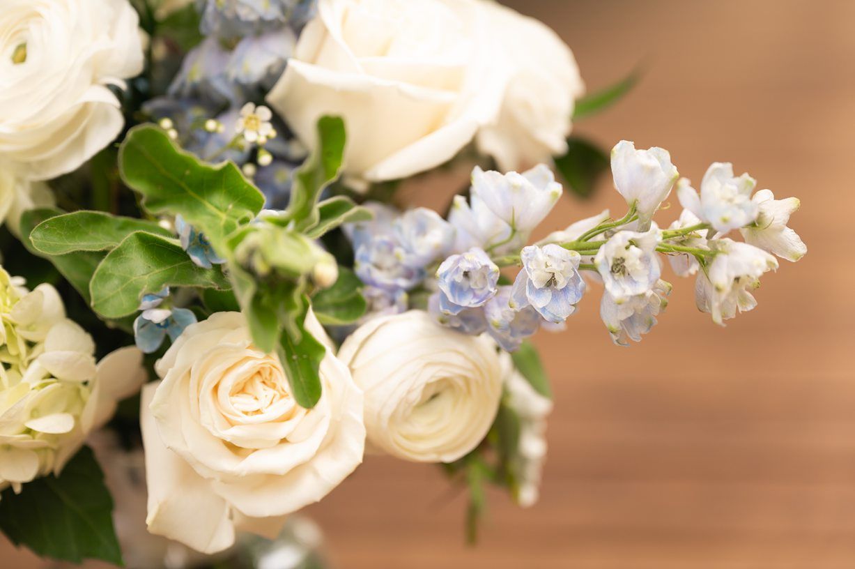 Beautiful Summer Wedding at Timber Oaks Venue by Bartlesville Photographer Kristi Bray