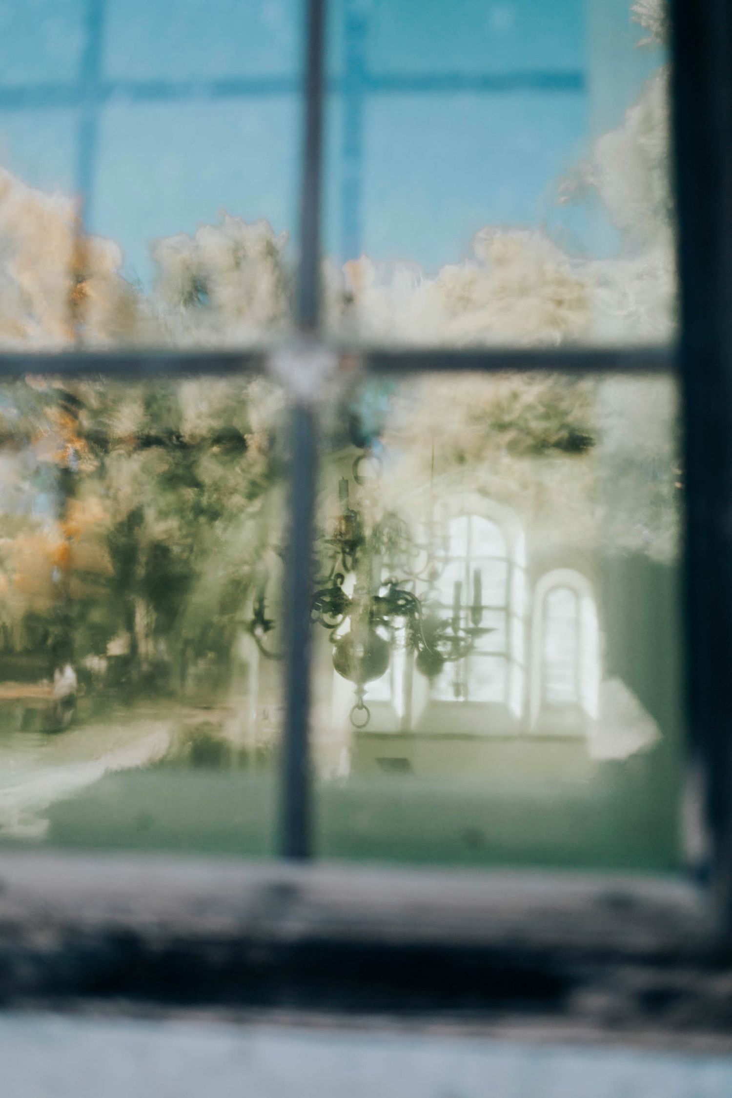 Bröllop Vadstena. Alvastra kloster och Örberga kyrka. Bröllopsfotograf Rebecca Nordin.