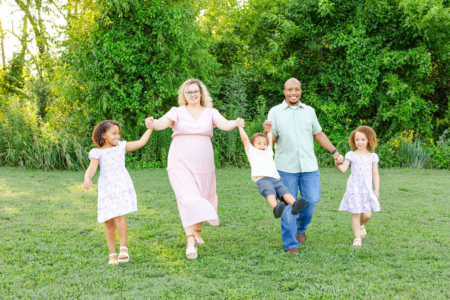 lifestyle family portrait photography nwa northwest arkansas fayetteville farmington springdale rogers bentonville bella vista senior newbor