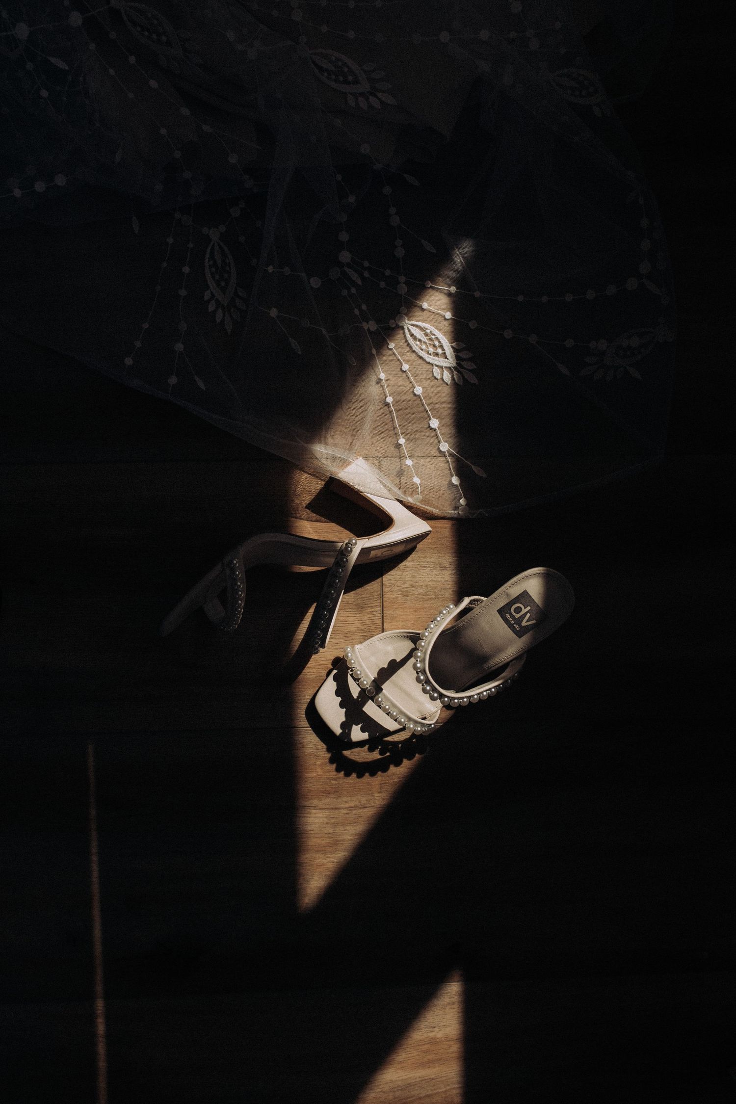 Pearl wedding shoes