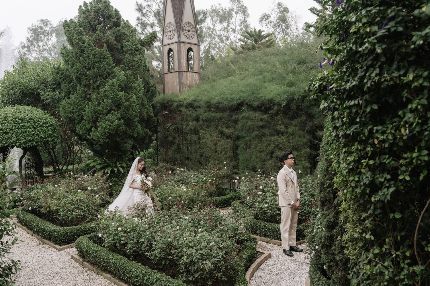 alt="Couple prewedding photoshoot at Elegant gardens"