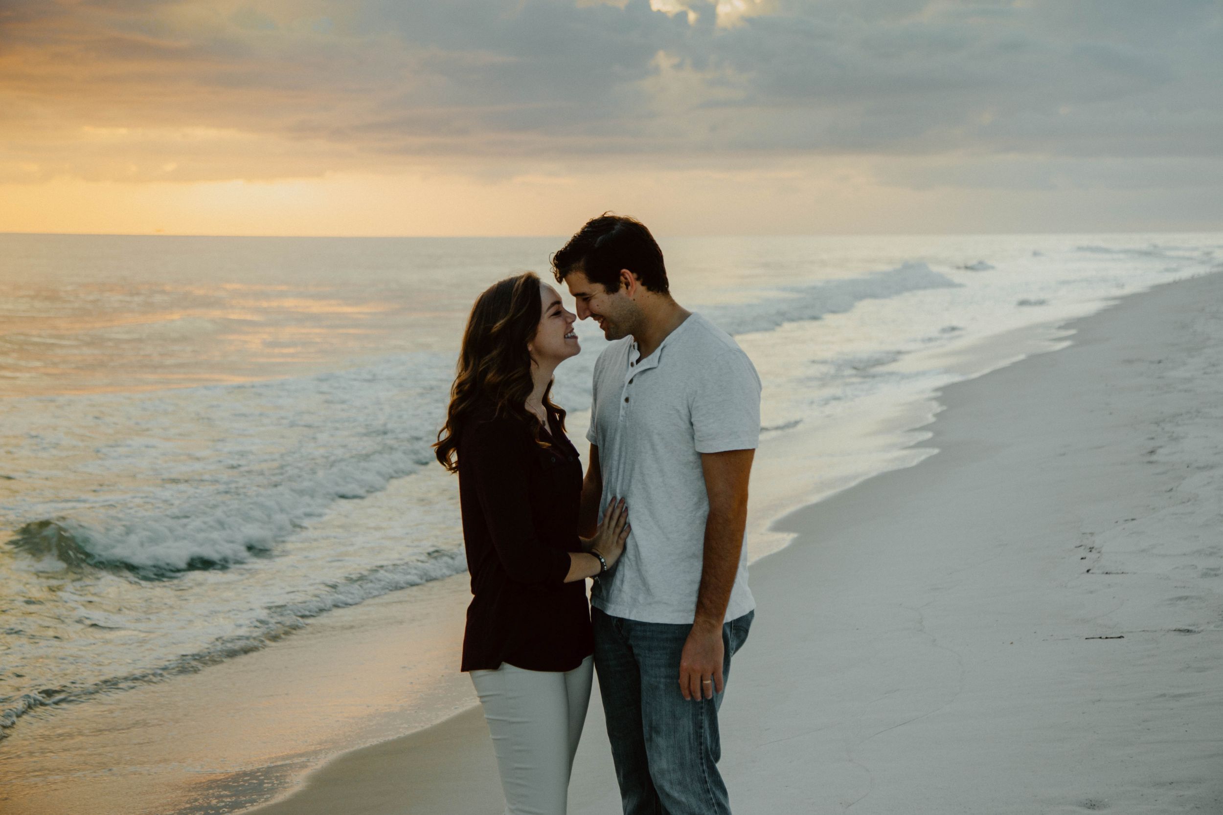 Couples photos on the beach