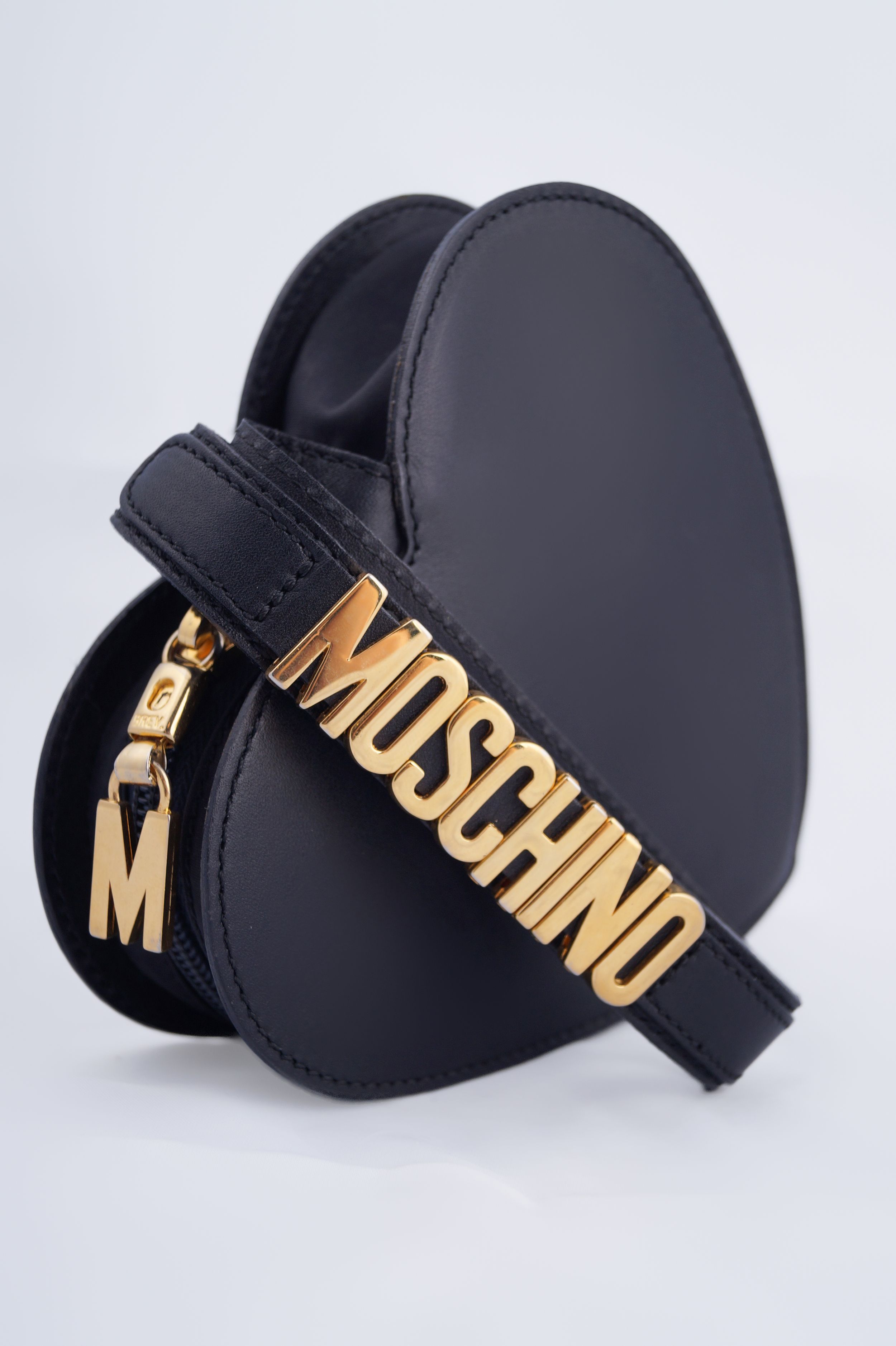 luxury handbag and product photography for e-commerce