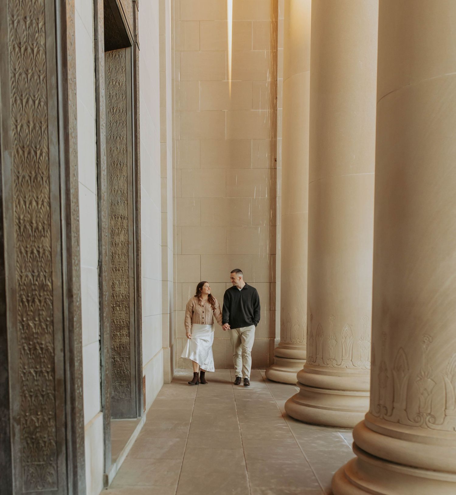Engagement Session at the Nelson Atkins Art Gallery