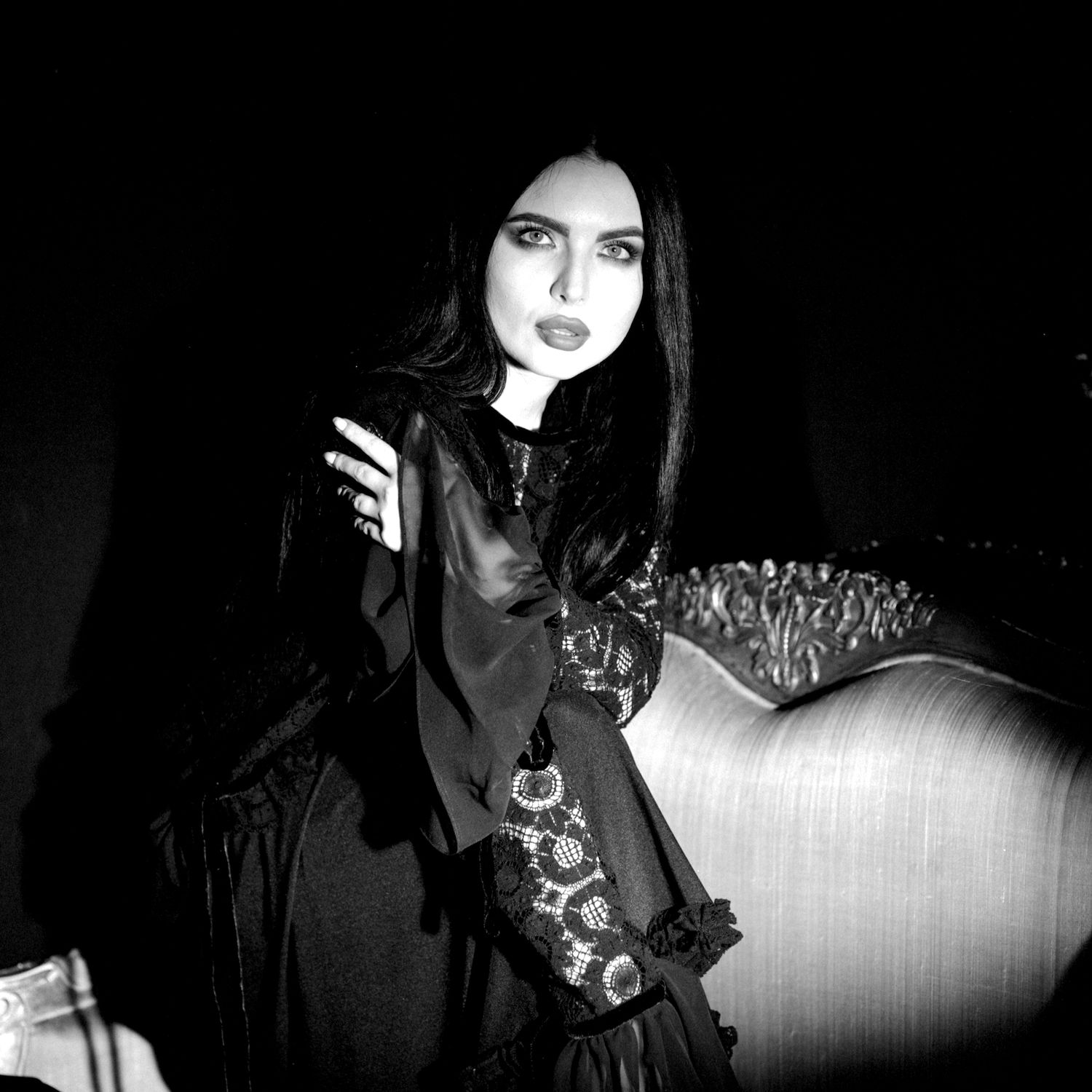 Results of photoshoot campaign helping to market exclusive high fashion couture fashion brand Beautiful Creatures. Model : Volodina.