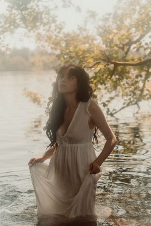 Ritratto ambientato a Cogliate – Dreaming. Ritratti intimi e ispirati, tra luce e atmosfera. Un’esperienza visiva autentica, la tua luce