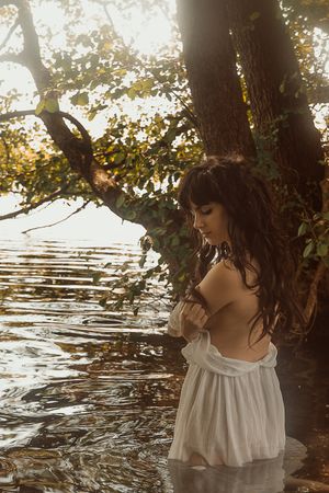 Ritratto ambientato a Cogliate – Dreaming. Ritratti intimi e ispirati, tra luce e atmosfera. Un’esperienza visiva autentica, la tua luce