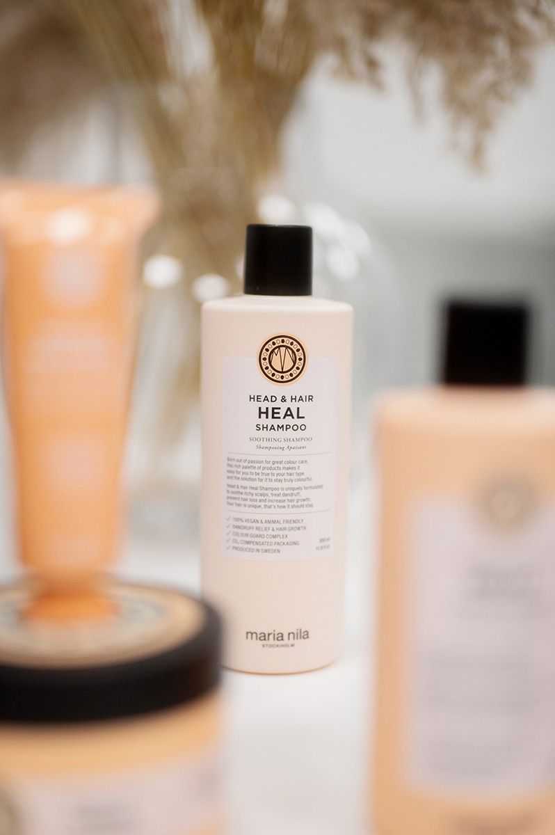 Maria Nila Head & Hair Heal-produkterna på Salongen forma. i Motala