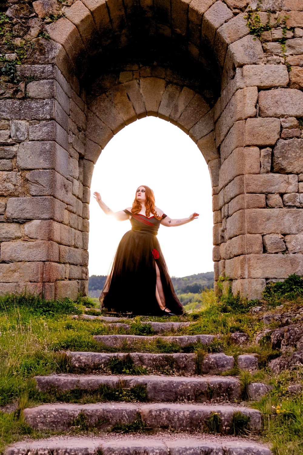 Séance photo douce avec coucher de soleil de princesse