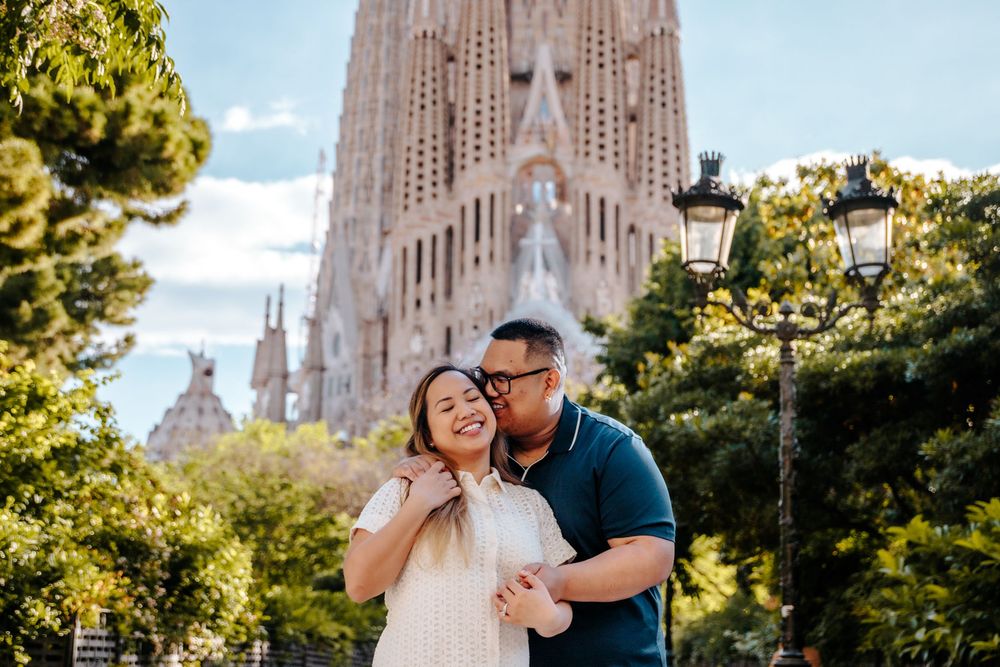 Vibrant and joyful honeymoon moment captured inside Sagrada Familia.