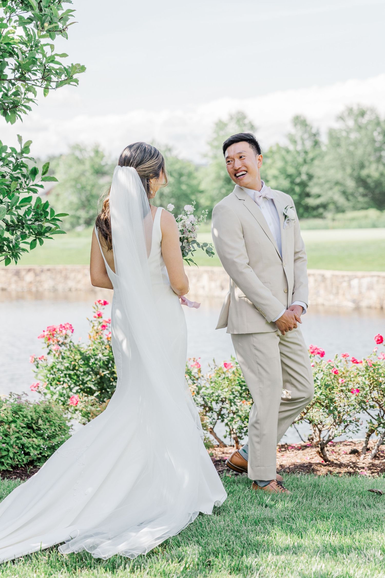 Dominion valley country club wedding pictures