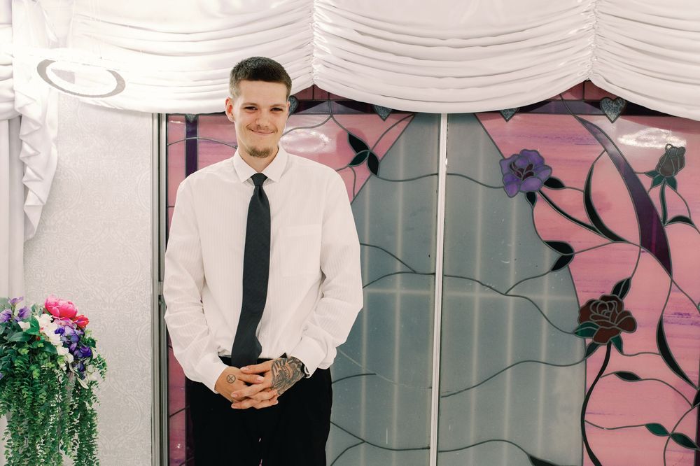 Little White chapel elopement