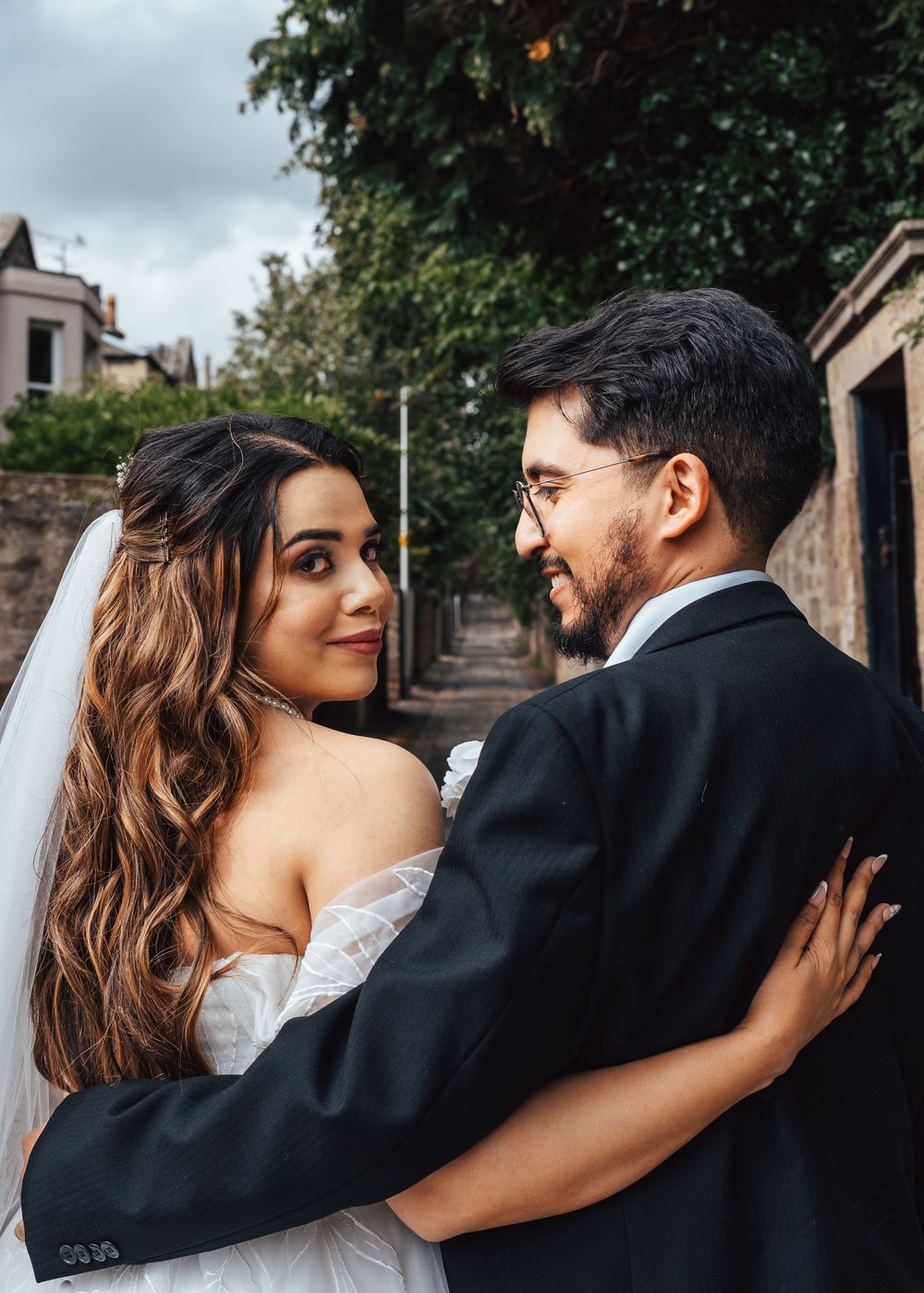 Romantic wedding portrait of bride and groom in Dundee by Perthshire wedding photographer