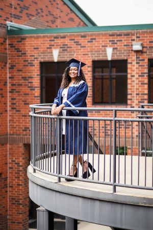 senior photographer