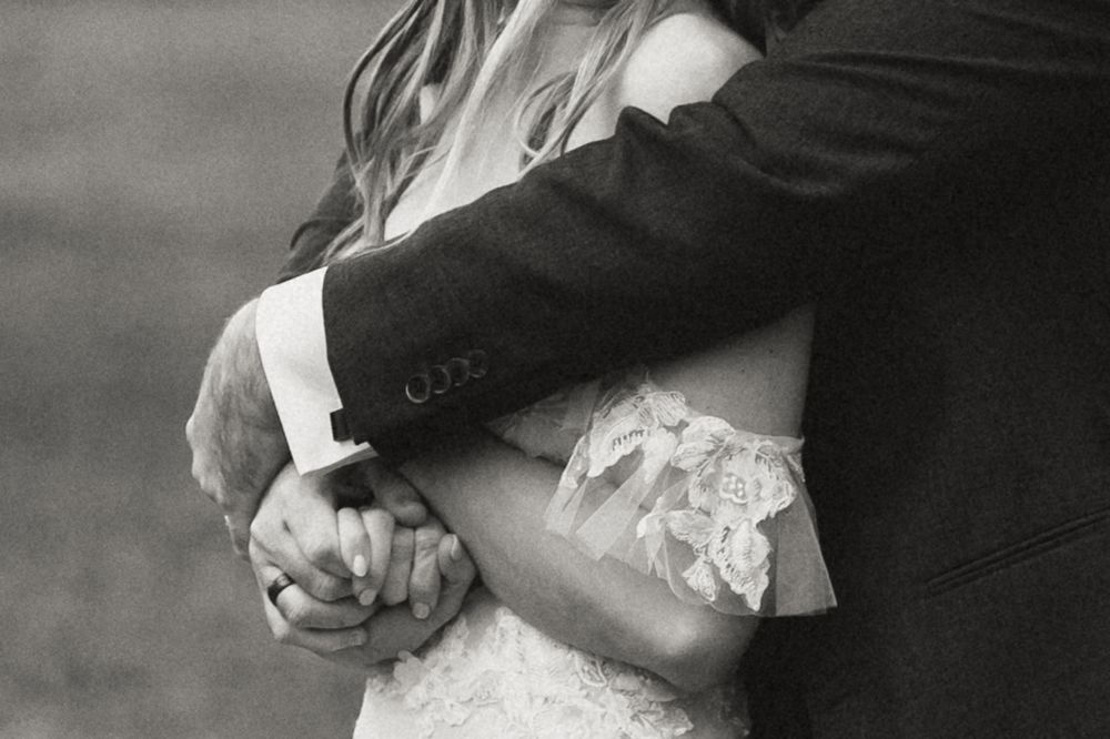 home hill winery wedding captured by Tasmanian Photographer Joss Jensen