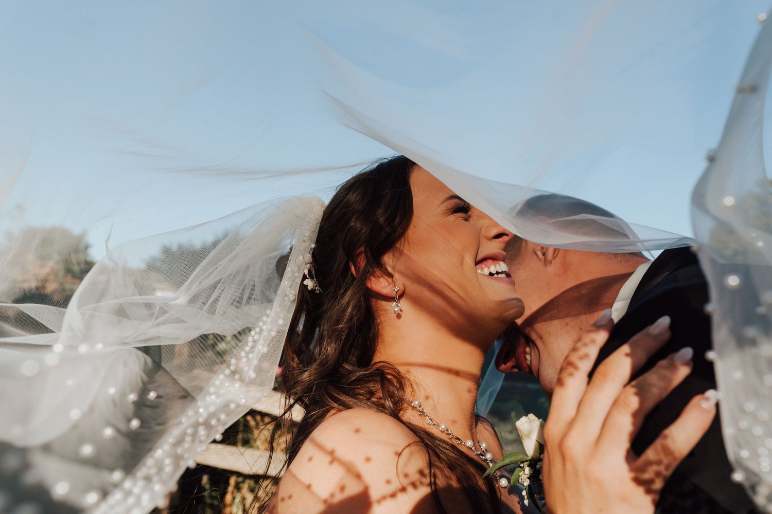 Wedding photographer in Harrisburg, Lancaster, and Tampa Bay Florida