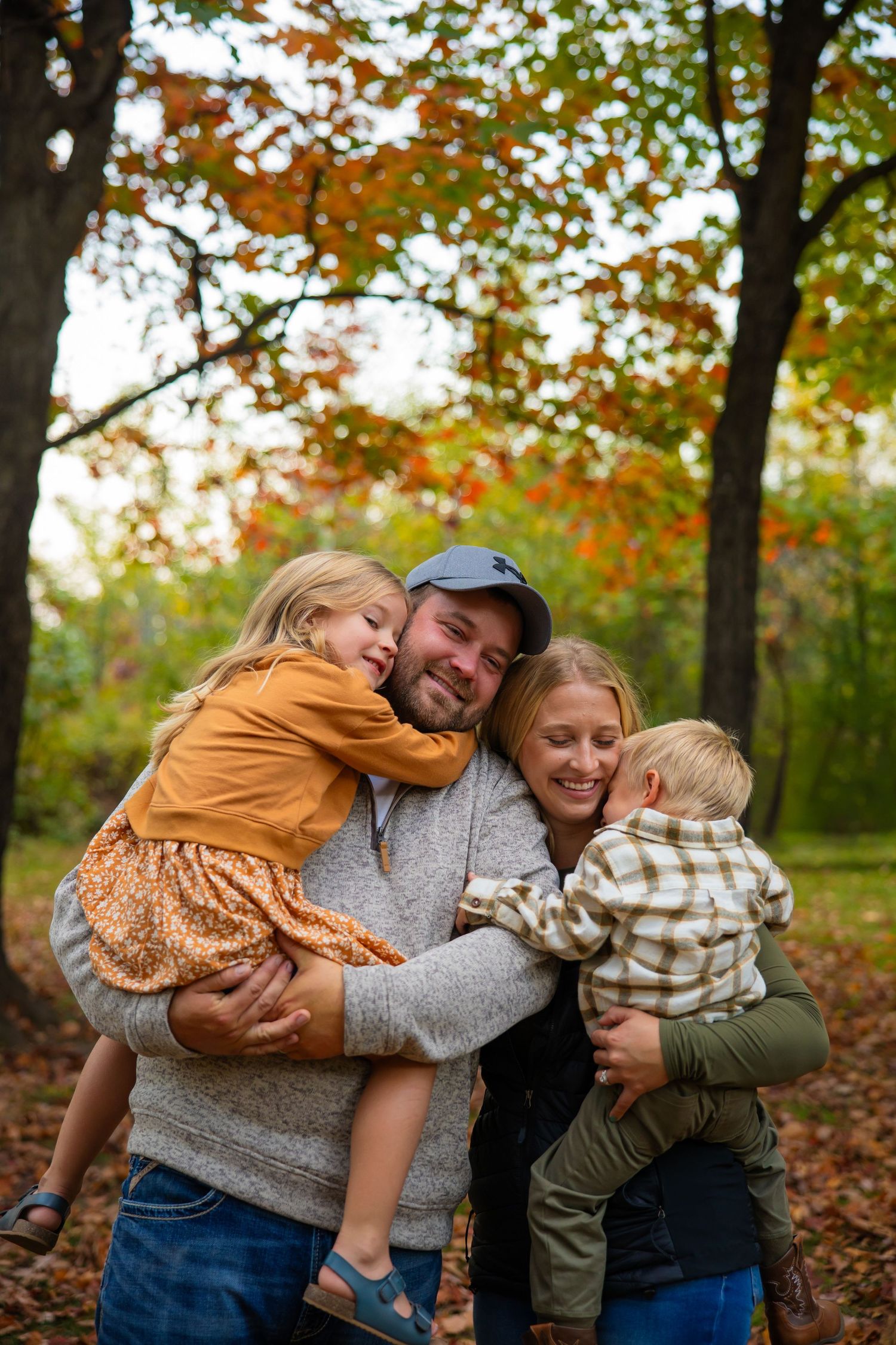 Bemidji family smiles in family photo session.