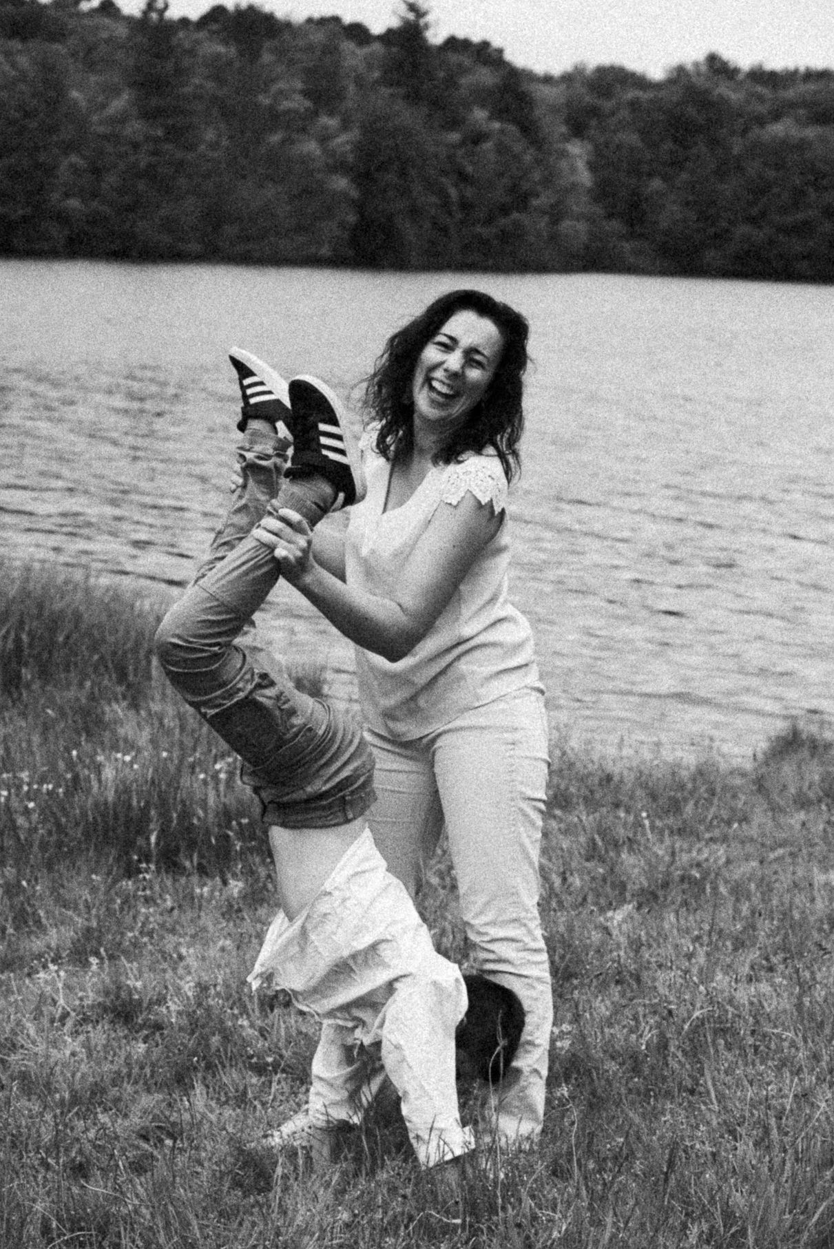 shooting photo limoges limousin famille, rire , joie et bonheur partagés entre mère et fils
Photographe Estelle Lureau