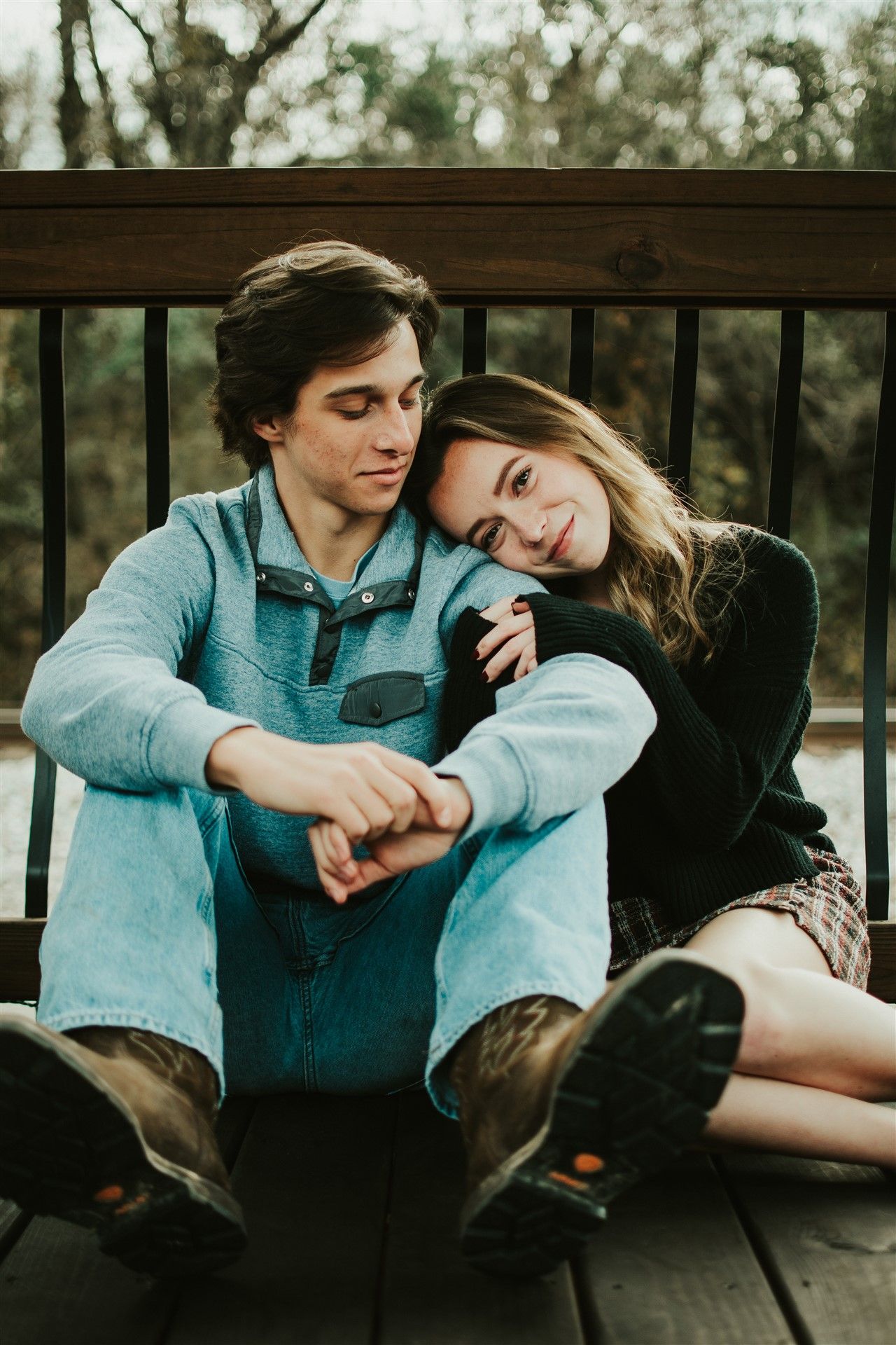 Casual outdoor elopement photos, Natural couple portraits on wooden bridge, Rustic elopement session in the woods.