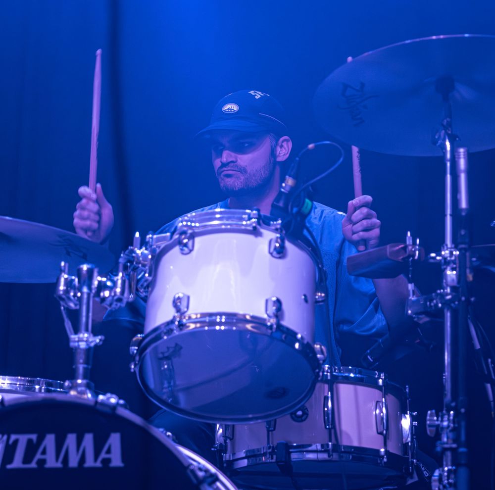 Speed band, australian hardcore, knocked loose, the factory in deep ellum