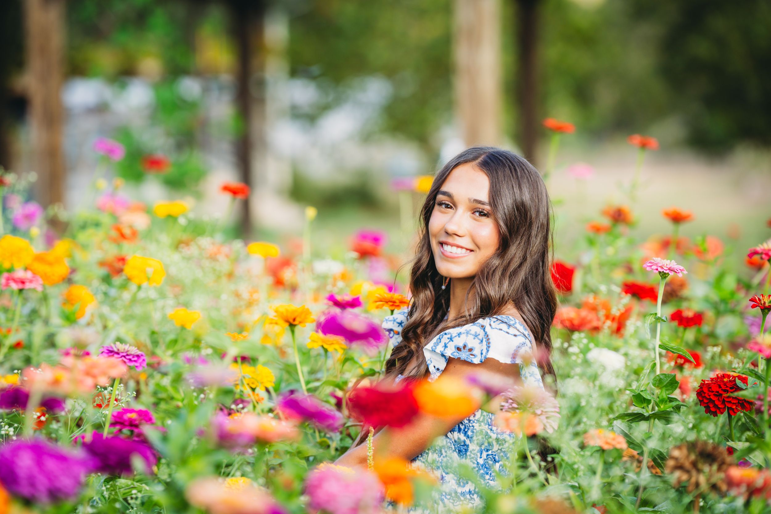 High school senior portrait in a natural outdoor setting, captured by Leigh and Kate Photography, Austin TX
