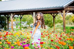 High school senior portrait in a natural outdoor setting, captured by Leigh and Kate Photography, Austin TX