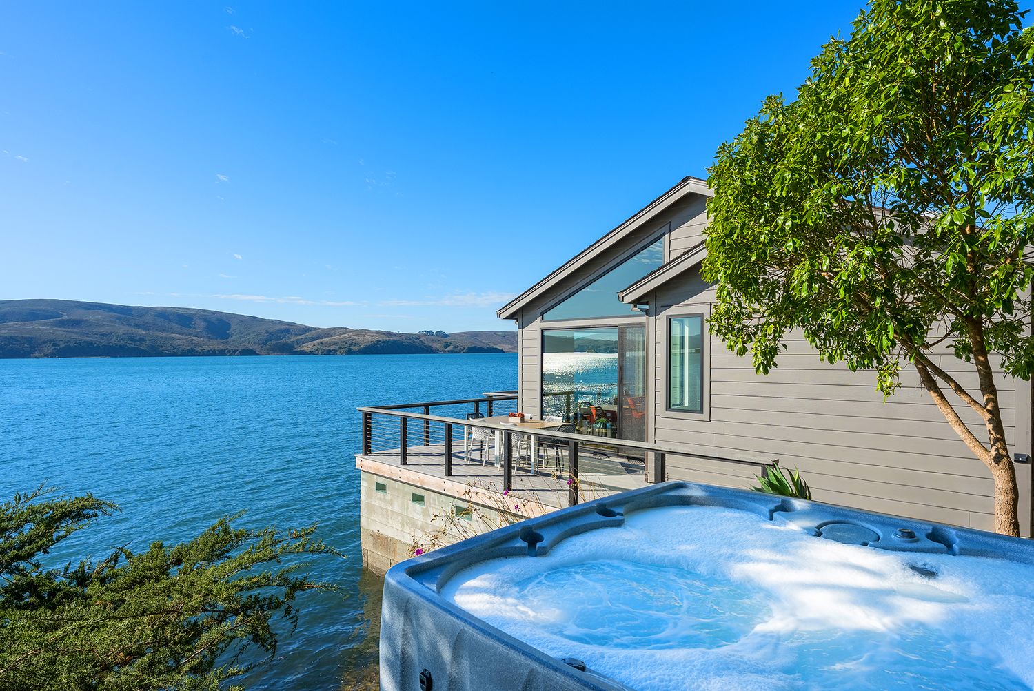 Michael Corona Real estate photography bay area Airbnb exterior home hot tub waterfront