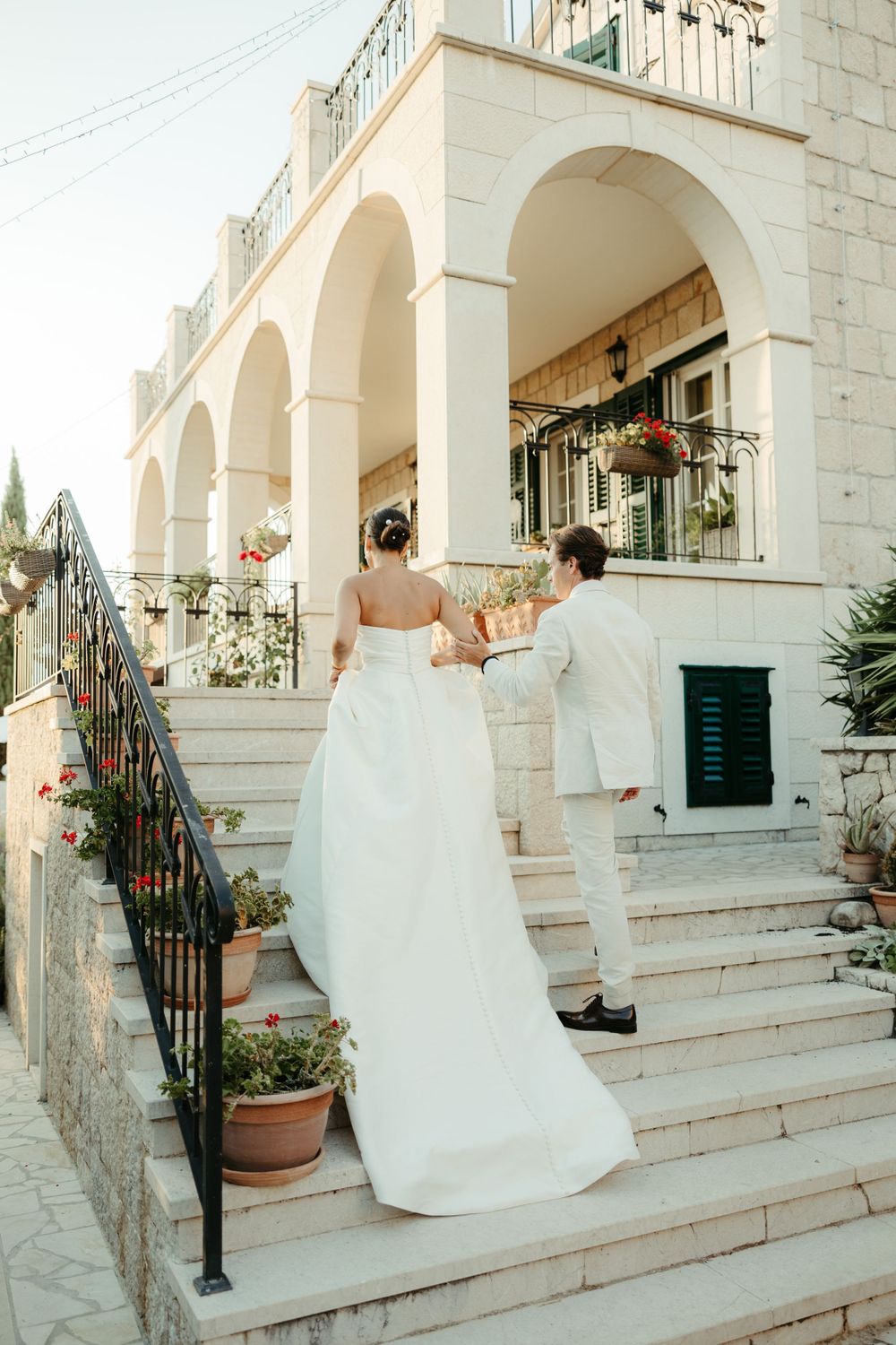 Authentic wedding moments in Croatia by a professional wedding photographer and videographer – Dubrovnik to Zagreb.