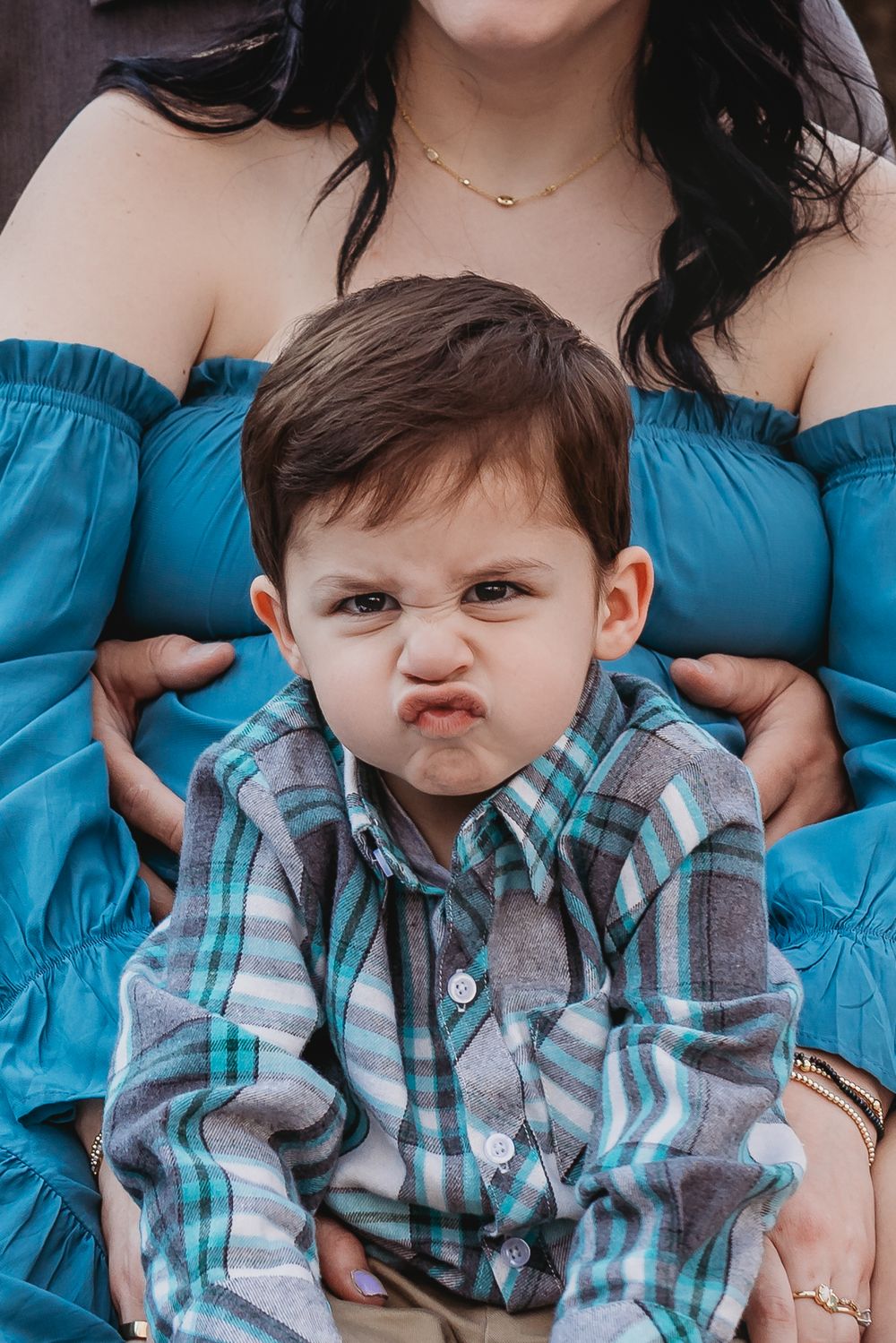 A lifestyle family photo session in Cullman, Alabama by a North Alabama Photographer. Family photography in Alabama at Smith Lake in Cullman