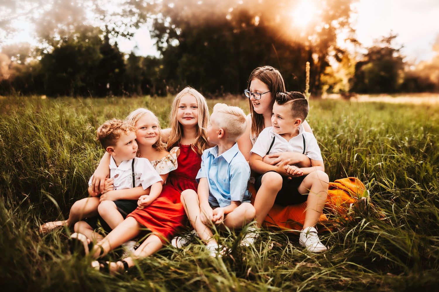 Michigan Based - Motherhood and maternity photographer.