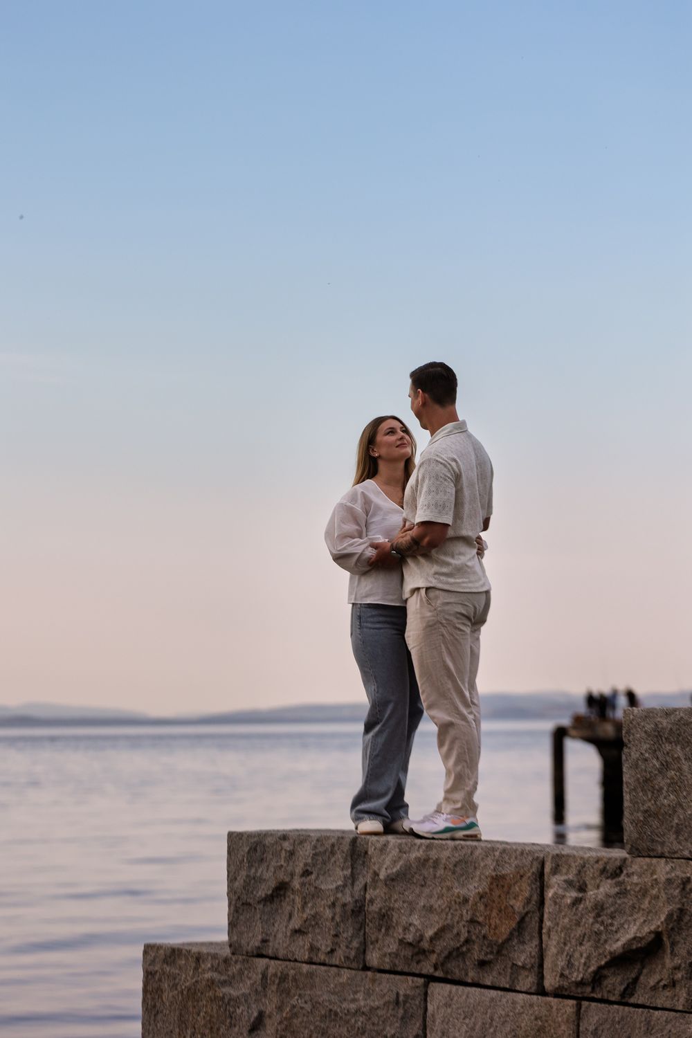 bryllupsfotograf, bryllupsportretter, portrett, Trondheim, Ila, kjærester, kjærestefotografering, forlovelsesfotografering, solnedgang