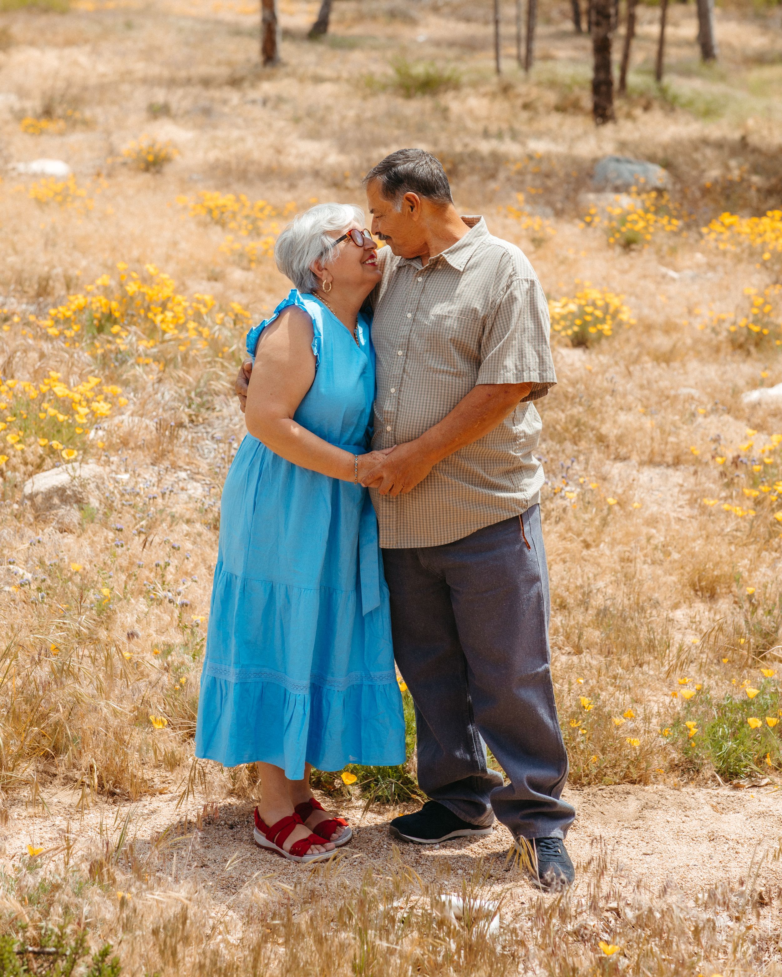 milk bath Maternity in home sessions, high desert maternity photographer, Southern California maternity photographer
