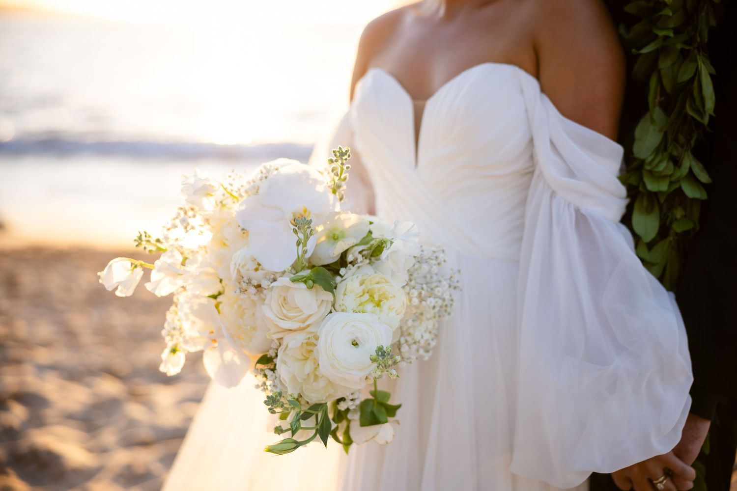 maui beach wedding photographer