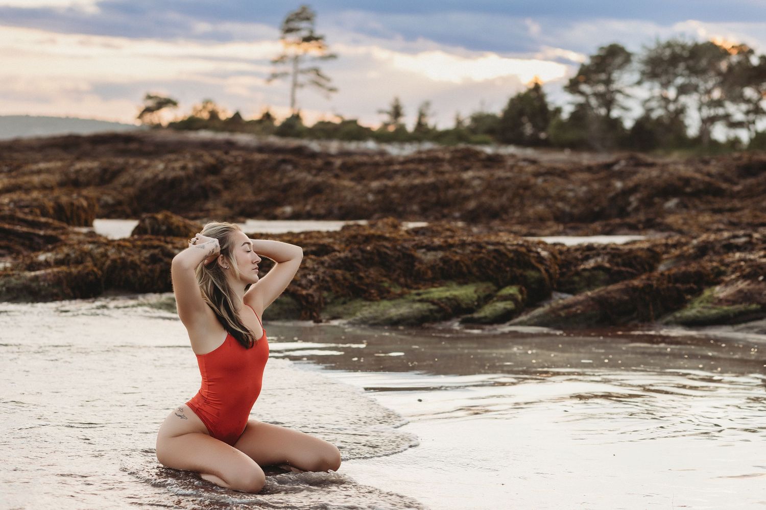 beach boudoir session on the maine coast by a central maine photographer