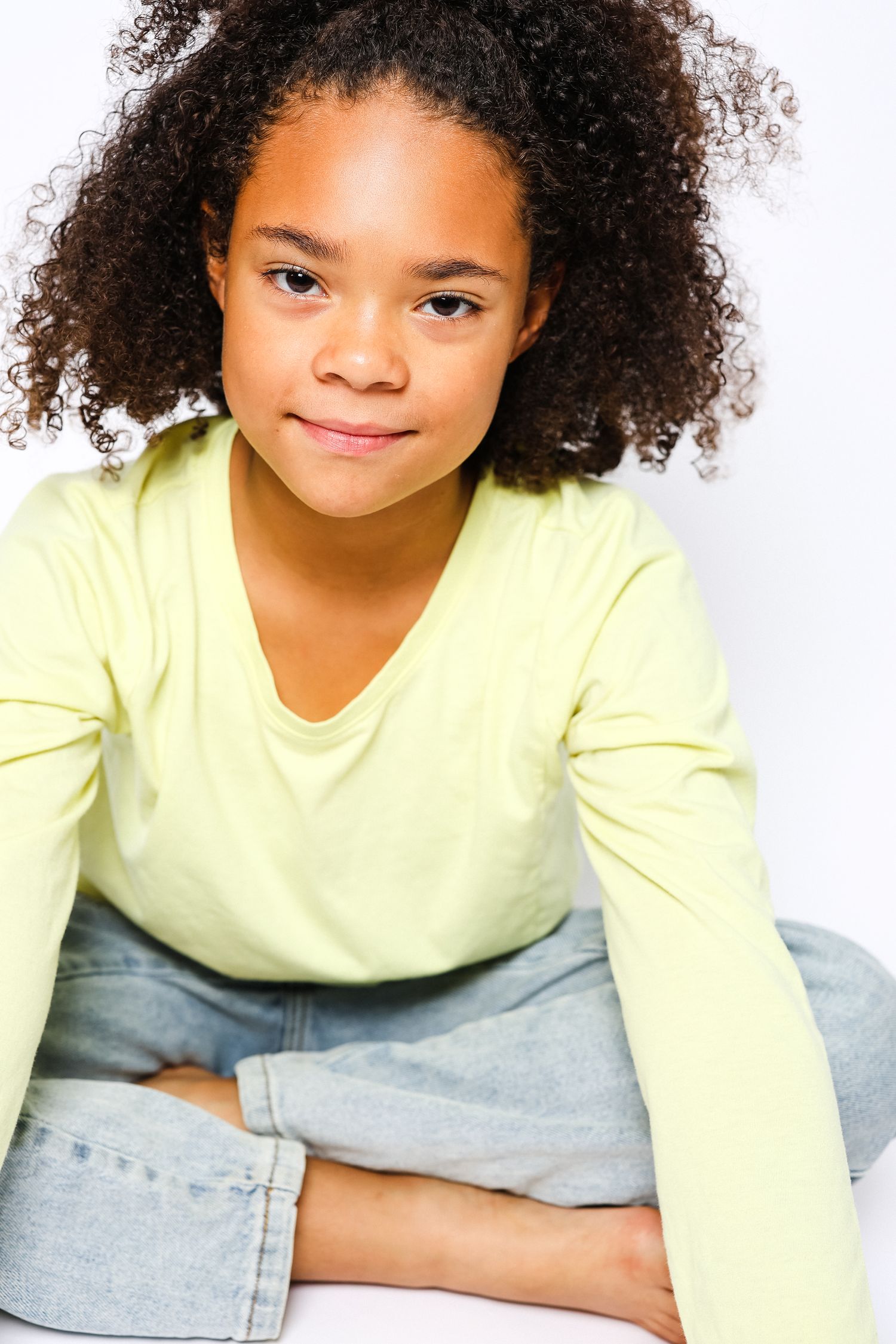 Gap Shoot Look Casual Fun Studio Shoot with Cara Gabriel Photo credit Myra FAbling