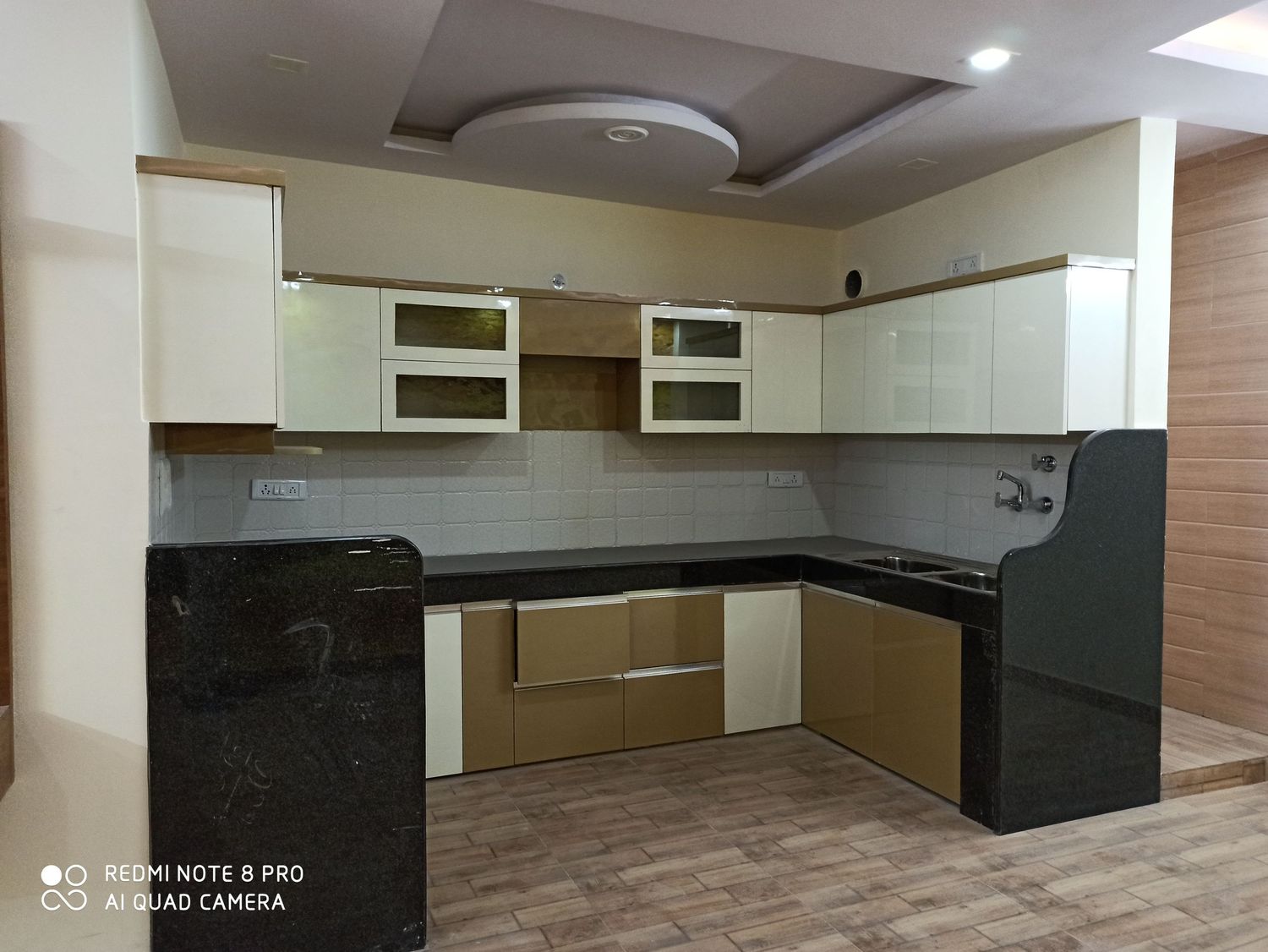 3 bhk flats in uttam nagar