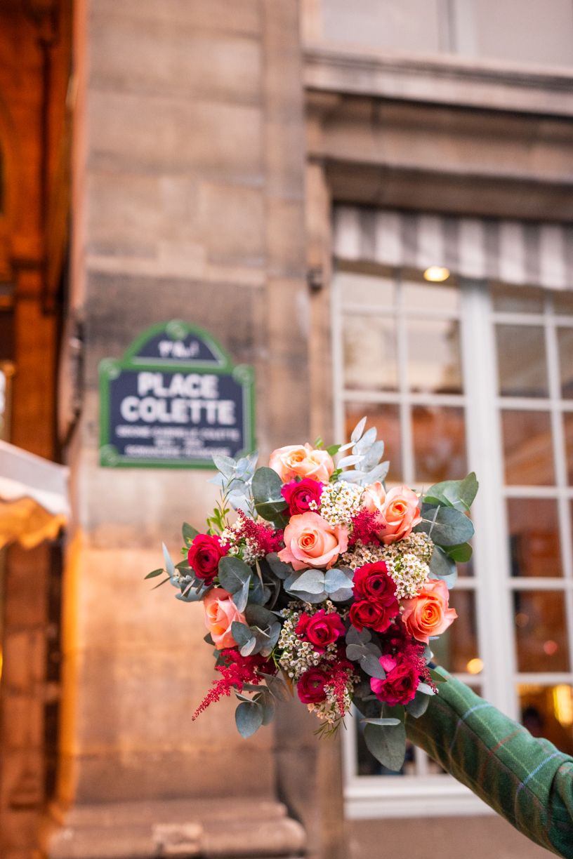 Un bouquet de fleurs parisien