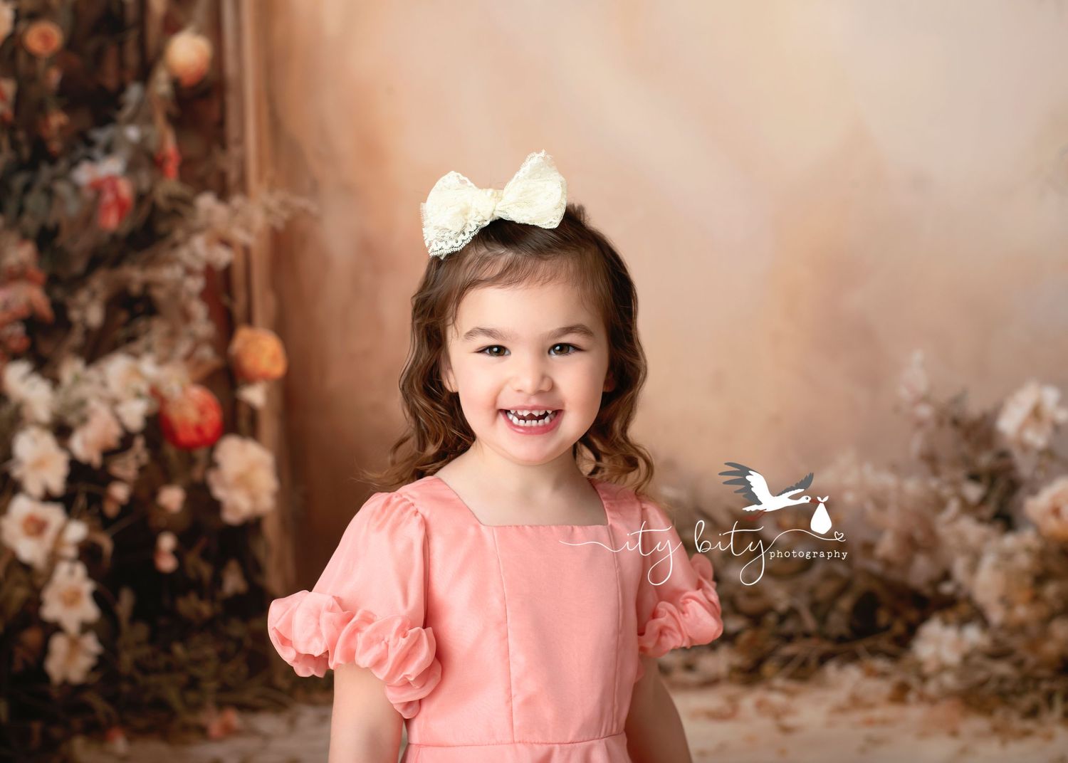 Avon Ohio Photographer Macarons With Mom Event Photos Leoni